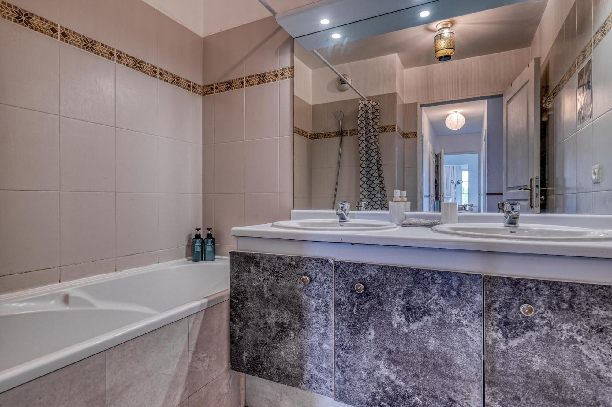Appartement Family Terrasse 6-7Pers Proche Disney Et Gare モンテヴラン エクステリア 写真